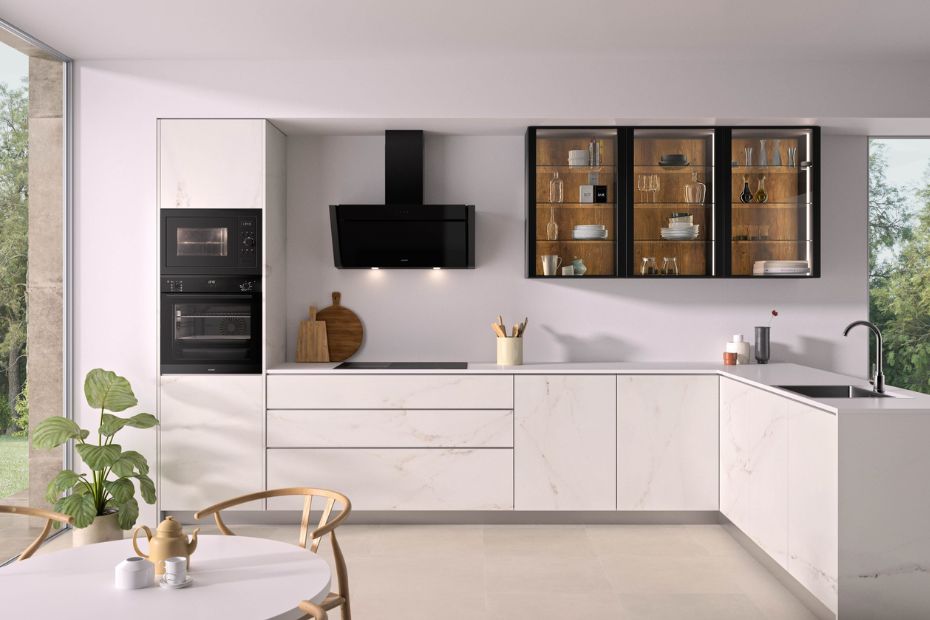 Geräte und Stauraum kombinieren – clevere Küchenplanung mit ORANIER