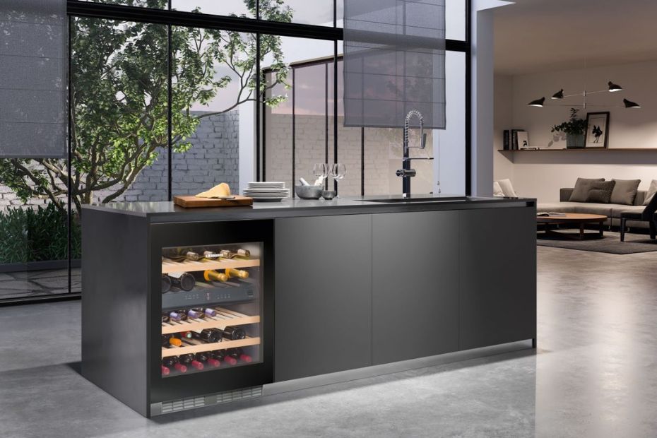 Weinkühlschrank oder normaler Kühlschrank? Was wirklich einen Unterschied macht